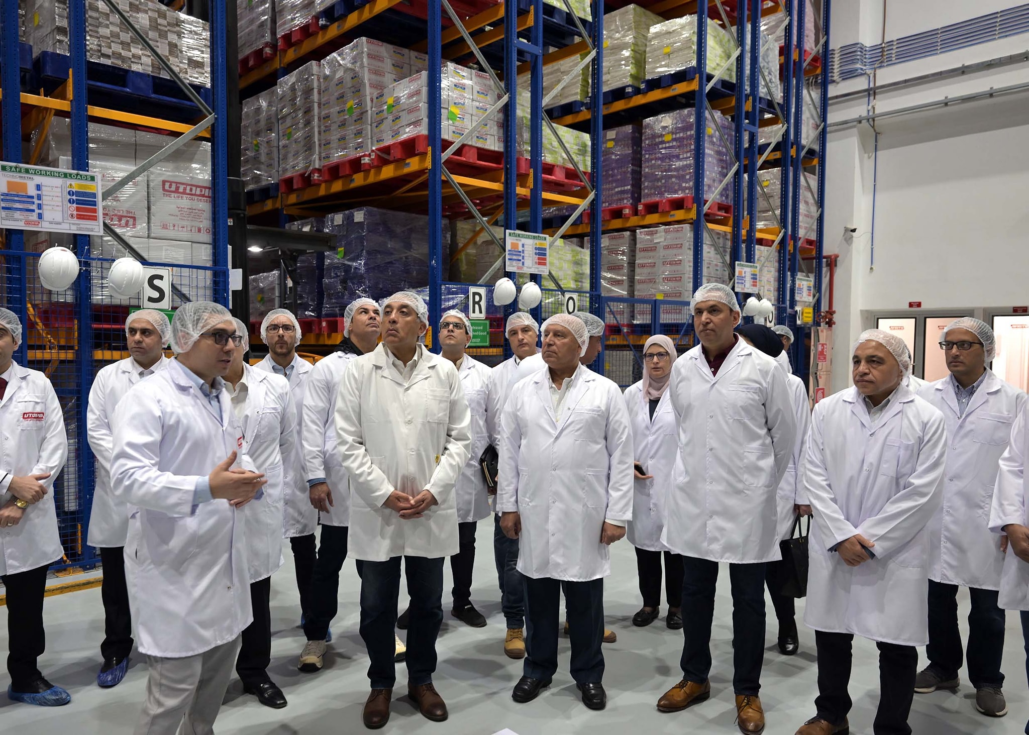 Prime Minister vists Utopia Pharmaceutical Industries factory 